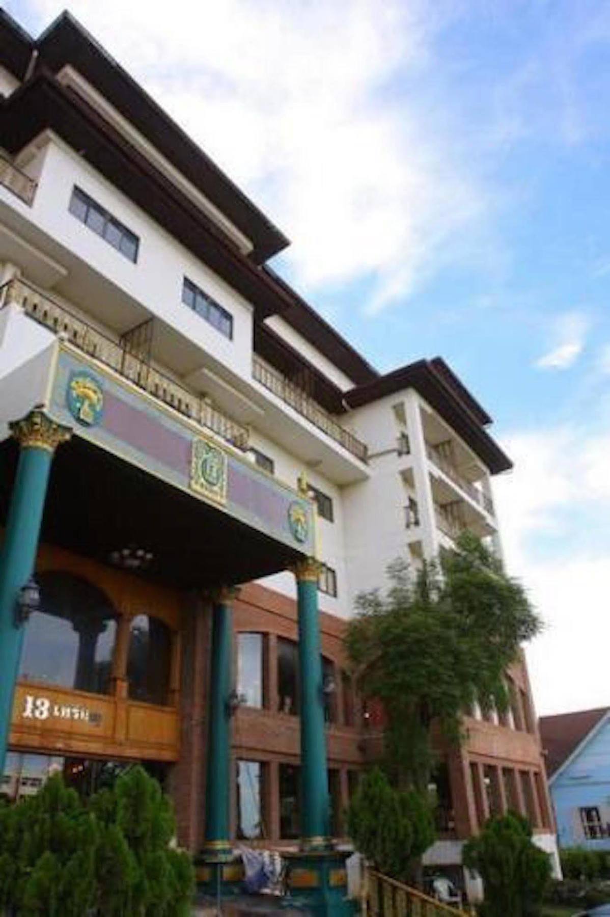 13 Coins Bang Yai Hotel Nonthaburi Bagian luar foto
